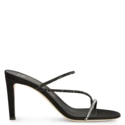 JULIANNE-Black-Sandals